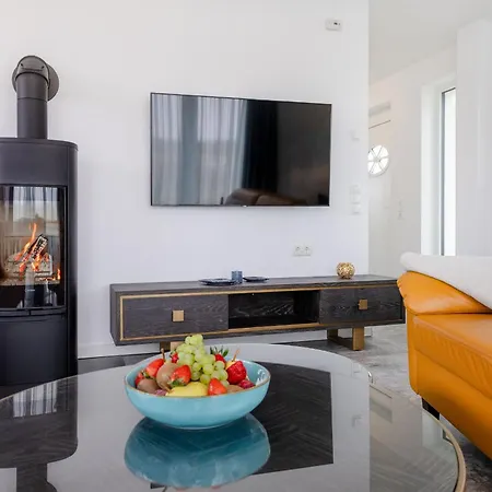 Neukamp 17e Robbenhuette *